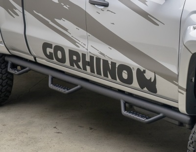 Go Rhino Dominator Side Steps