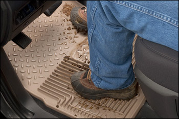 Husky floor liners protect vehicle from muddy boots